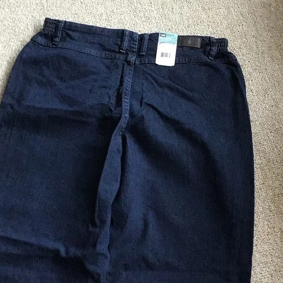 Women’s Lee Jeans - Picture 2 of 3